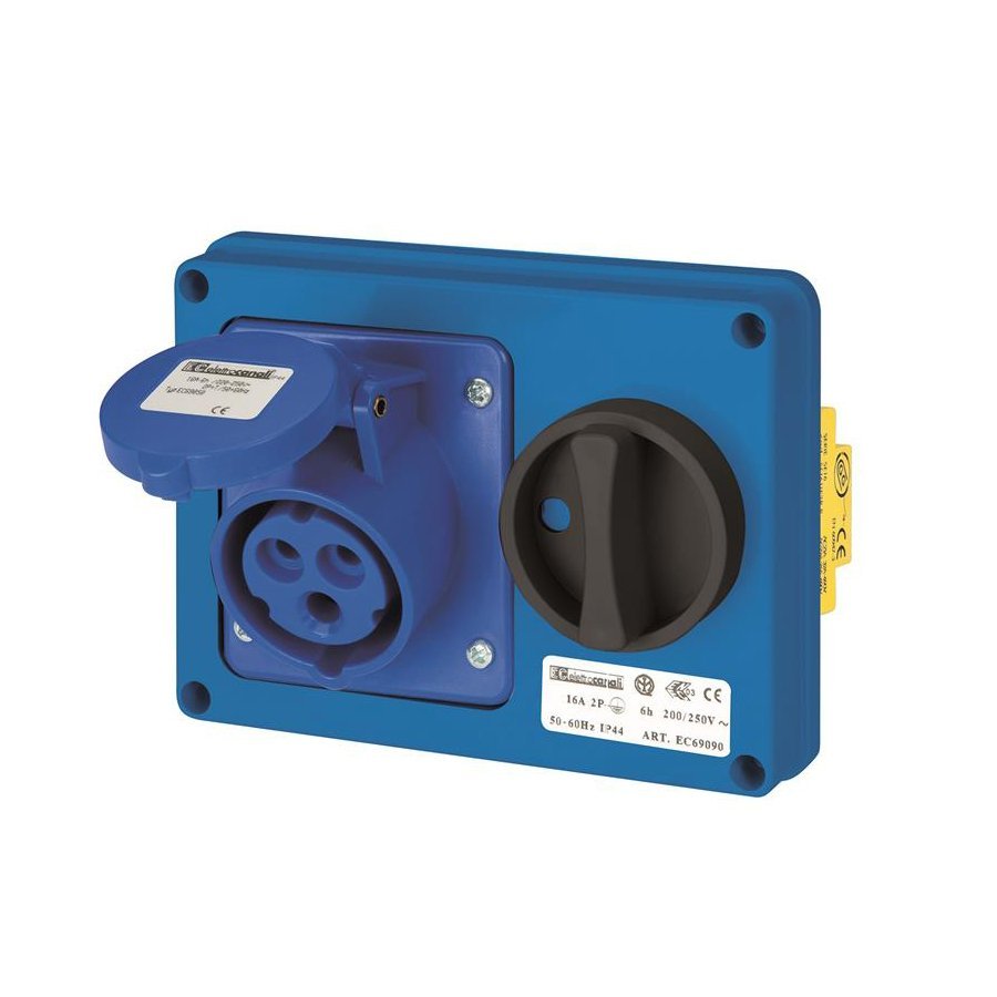EC69292-2 EC690 HOR. PANEL SOCKET 2P+E 32A WITH SWITCH IP44 - Image 1